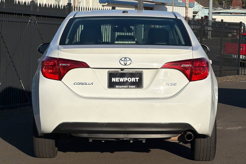 Used 2018 Toyota Corolla XSE w/ Carpet Mat Package (TMS) image 4