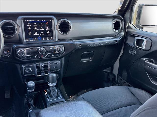 Used 2022 Jeep Wrangler Unlimited Sport AWD/4WD image 25
