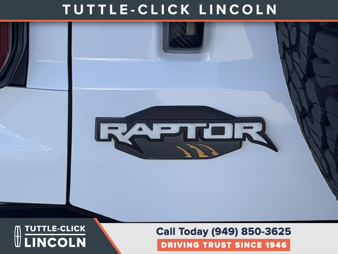 Certified 2024 Ford Bronco Raptor w/ Interior Carbon Fiber Pack 6 AWD/4WD image 8