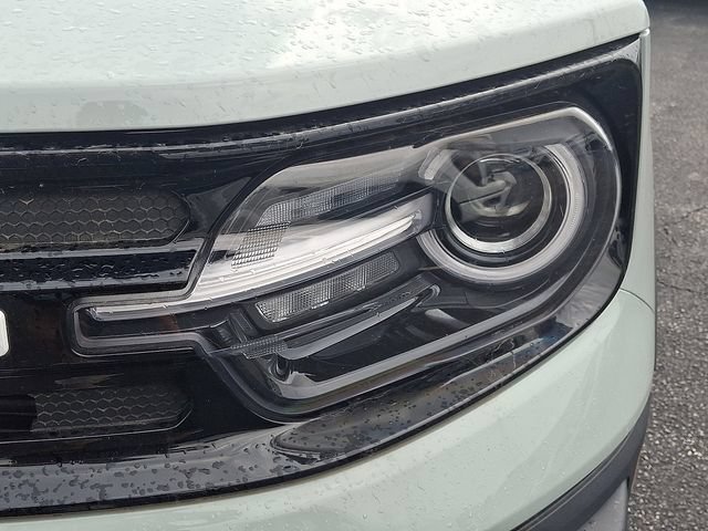 Certified 2023 Ford Bronco Sport Outer Banks w/ Tech Package AWD/4WD image 9