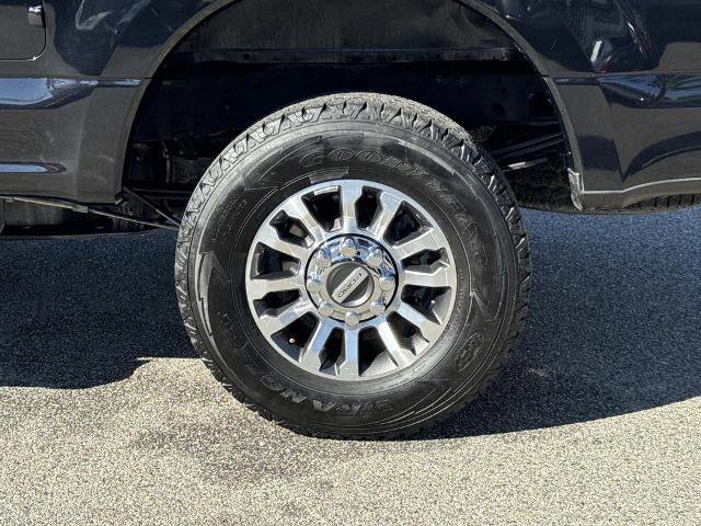 Certified 2022 Ford F250 Lariat w/ Lariat Value Package image 7