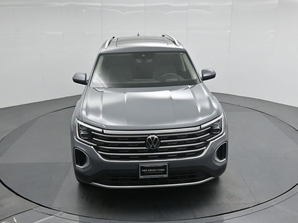 Used 2025 Volkswagen Atlas SEL AWD/4WD image 29