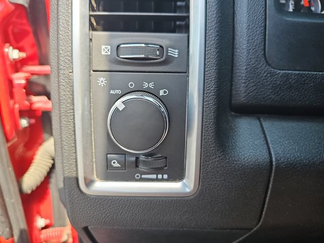 Used 2024 RAM 1500 Classic SLT RWD image 30