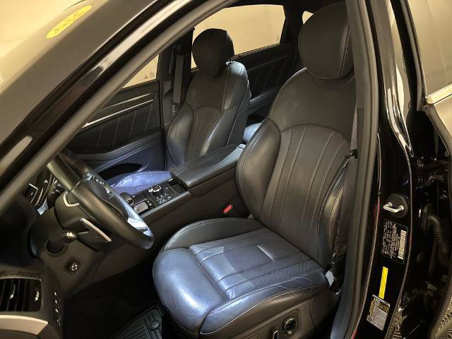Used 2018 Genesis G80 3.3T Sport RWD image 13