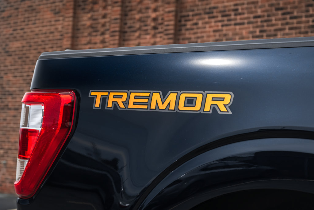 Certified 2021 Ford F150 Tremor w/ Trailer Tow Package AWD/4WD image 17