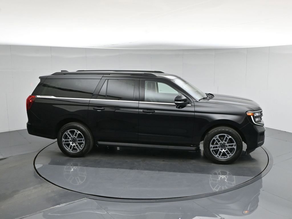 Certified 2025 Ford Expedition Max Active image 10
