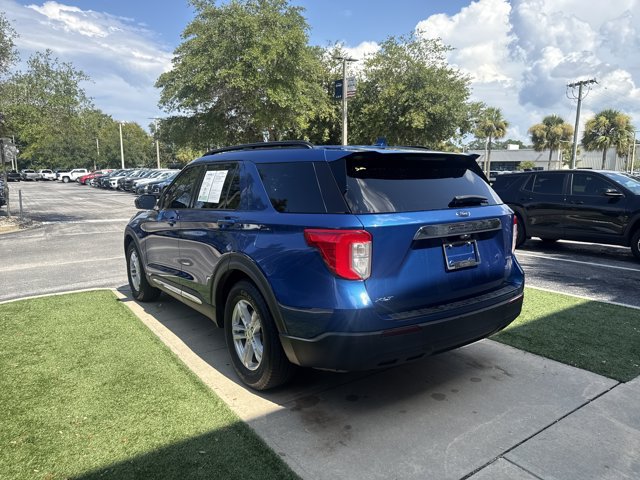 Certified 2021 Ford Explorer XLT RWD image 8