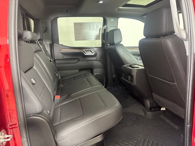 Used 2024 Chevrolet Silverado 1500 LT Trail Boss w/ Convenience Package II AWD/4WD image 5