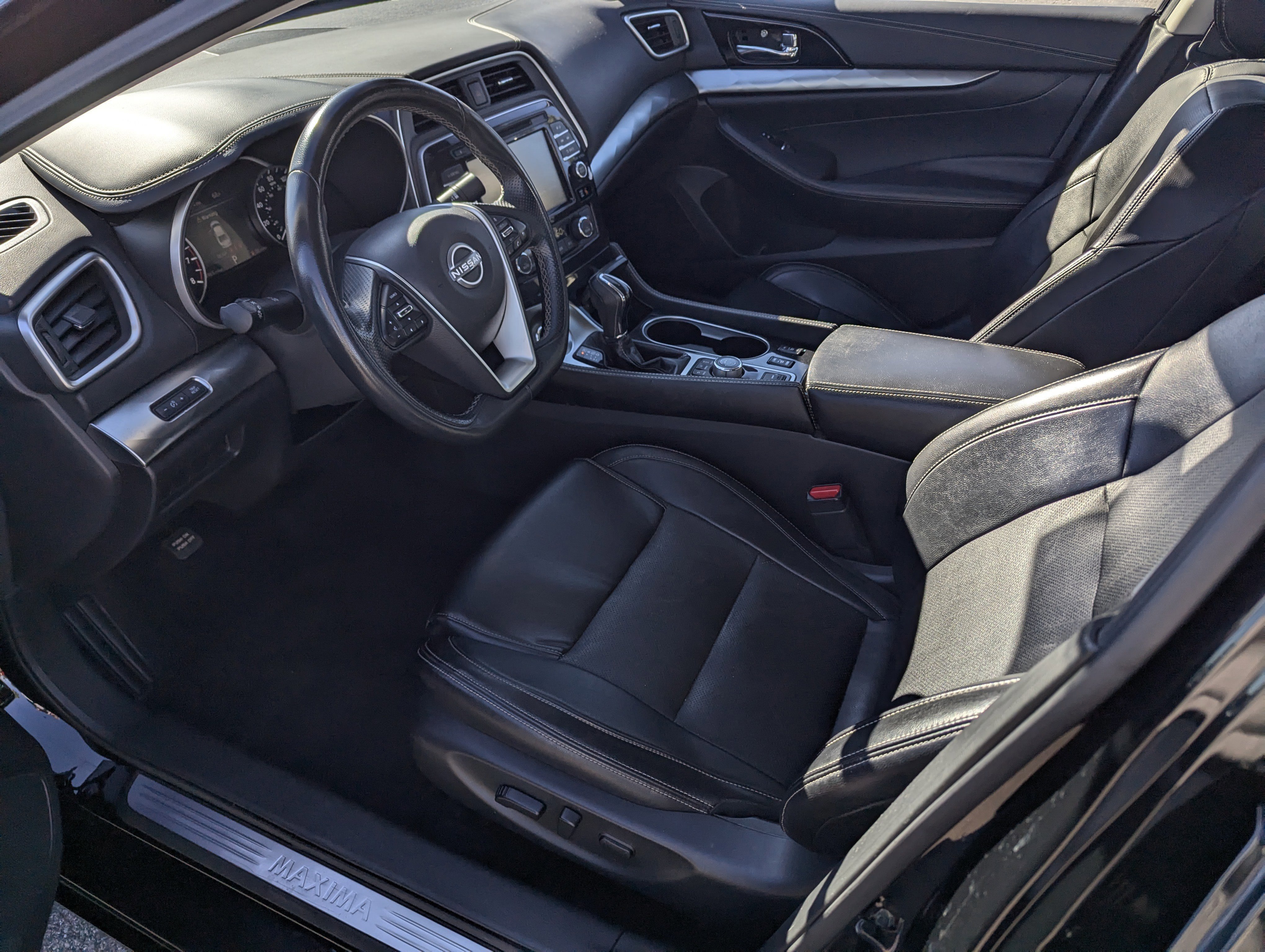 Used 2023 Nissan Maxima SV w/ Floor Mat Group image 9