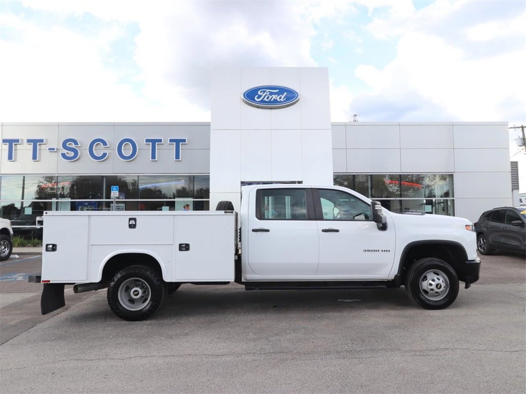 Used 2022 Chevrolet Silverado 3500 W/T w/ WT Fleet Convenience Package image 8