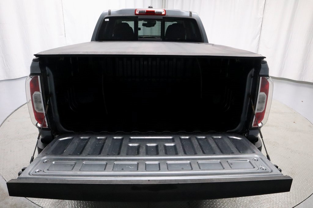 Used 2018 GMC Canyon SLE w/ SLE Convenience Package image 13