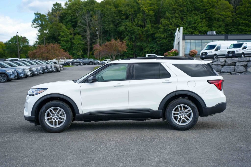 Certified 2026 Ford Explorer Active AWD/4WD image 8