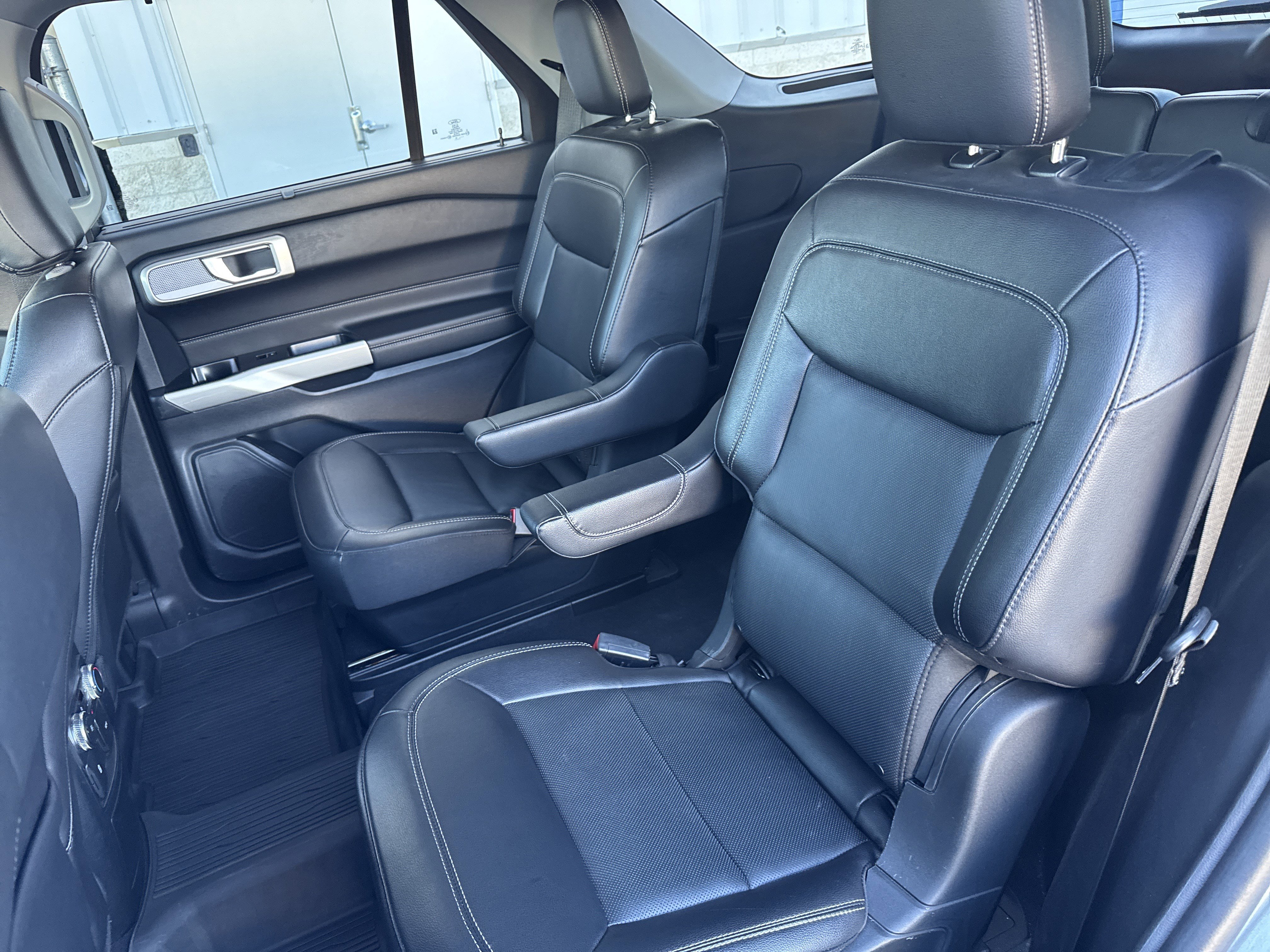 Certified 2022 Ford Explorer Limited image 27