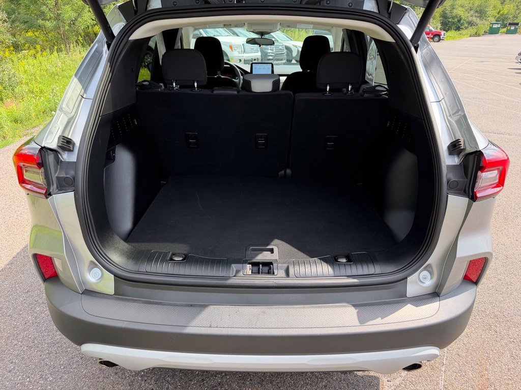 Certified 2023 Ford Escape Active AWD/4WD image 27