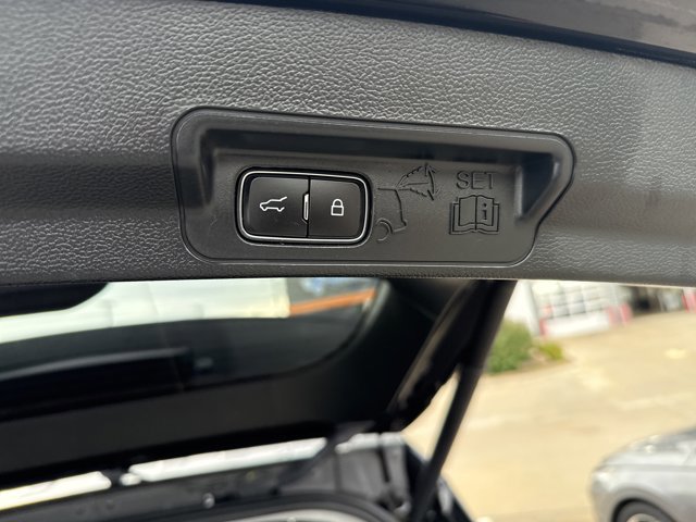 Certified 2023 Ford Explorer XLT w/ Equipment Group 202A AWD/4WD image 20