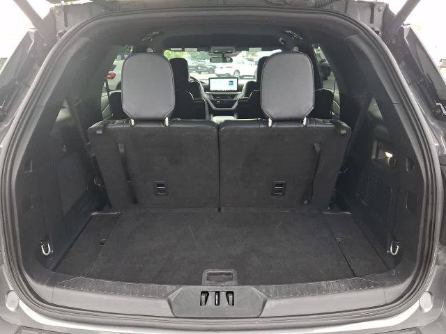 Certified 2025 Ford Explorer ST-Line AWD/4WD image 28