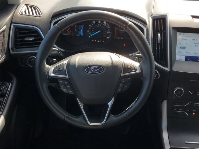 Certified 2020 Ford Edge SEL w/ Cold Weather Package AWD/4WD image 33