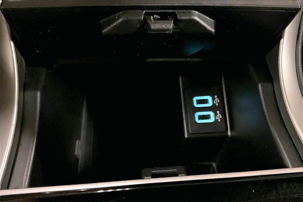 Certified 2019 Ford Edge SEL w/ Equipment Group 201A image 30