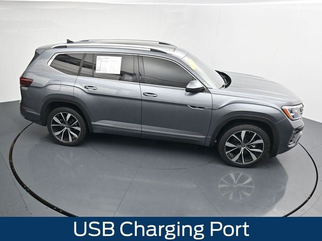 Used 2024 Volkswagen Atlas SEL Premium R-Line AWD/4WD image 25