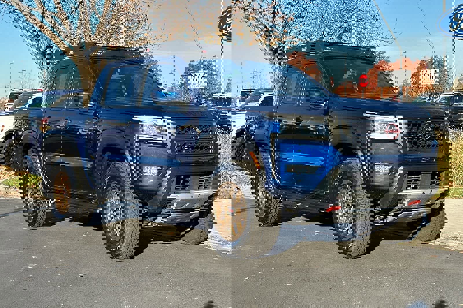 Used 2023 Nissan Frontier PRO-4X w/ Pro-4X Premium Package image 7