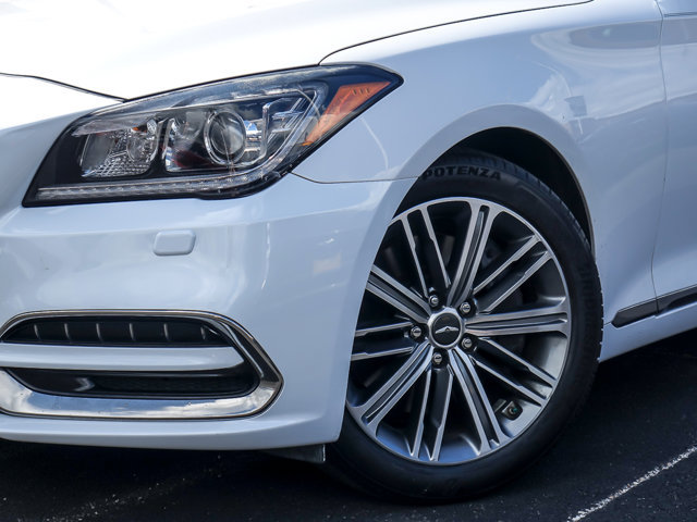 Used 2018 Genesis G80 3.8 AWD/4WD image 3