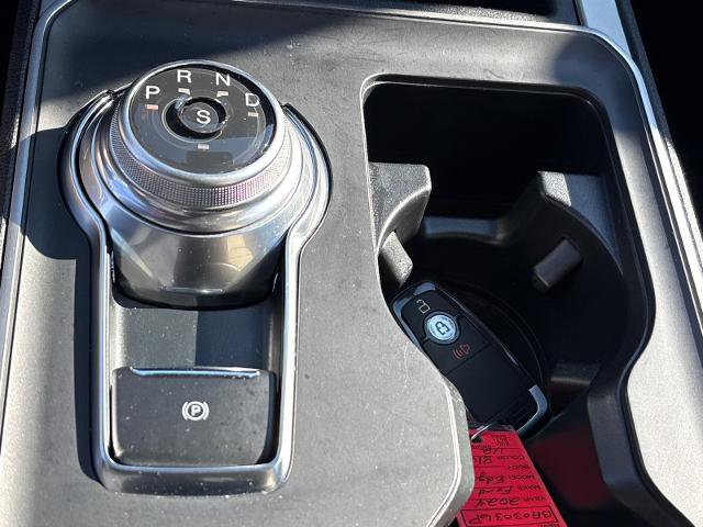 Certified 2024 Ford Edge SE image 15