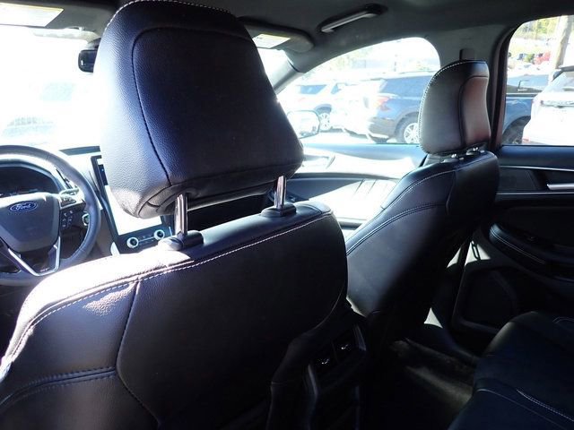 Certified 2024 Ford Edge ST image 17