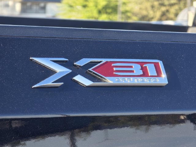 Used 2023 GMC Sierra 1500 SLT AWD/4WD image 38
