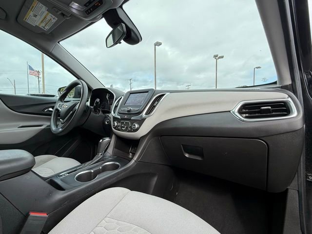 Used 2020 Chevrolet Equinox LS image 31