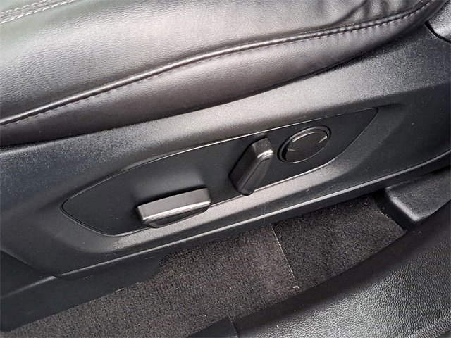 Certified 2023 Ford Explorer XLT w/ Equipment Group 202A image 22