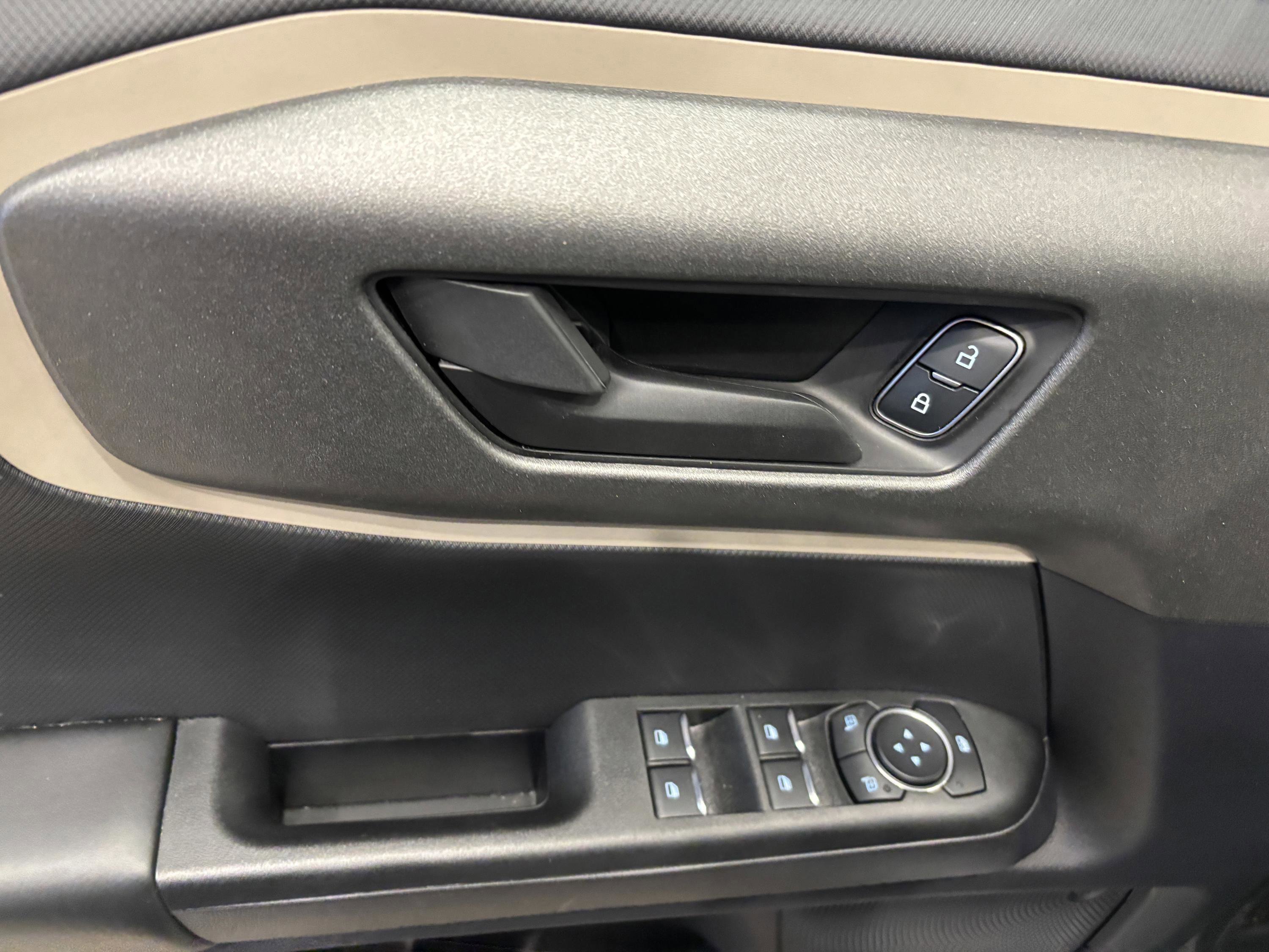 Certified 2025 Ford Bronco Sport Big Bend w/ Convenience Package image 12