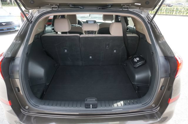 Used 2019 Hyundai Tucson SE FWD image 16