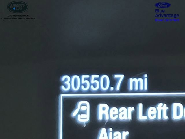 Certified 2019 Ford EcoSport SE image 31