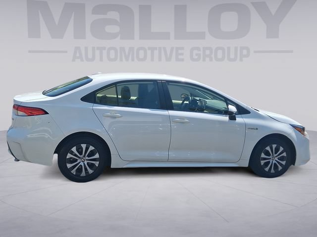 Used 2021 Toyota Corolla LE FWD image 6
