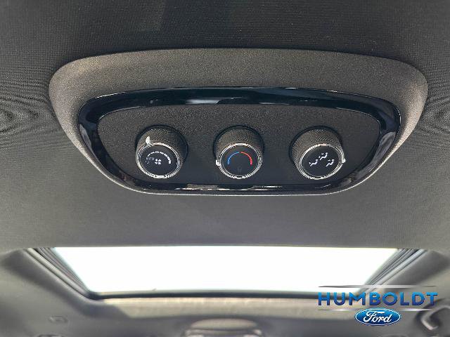 Used 2023 Dodge Durango GT image 34