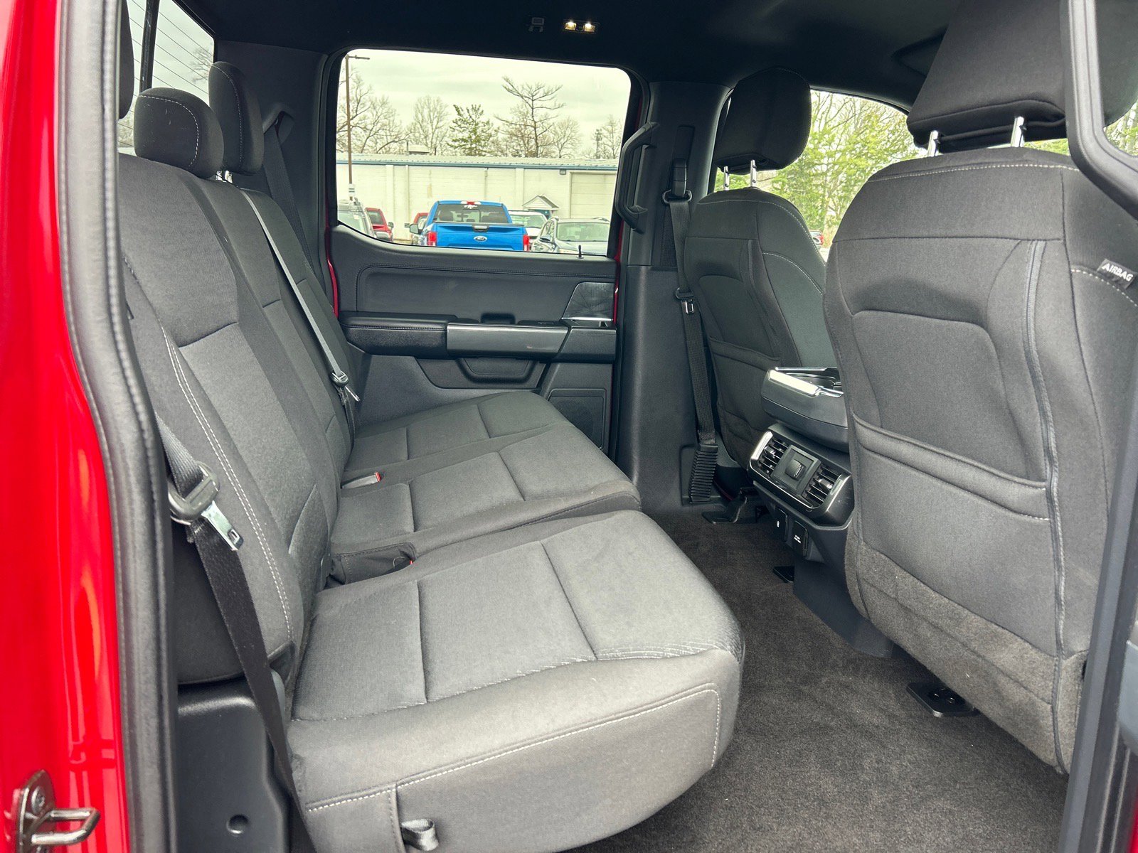 Certified 2022 Ford F150 XLT w/ Equipment Group 302A High image 18