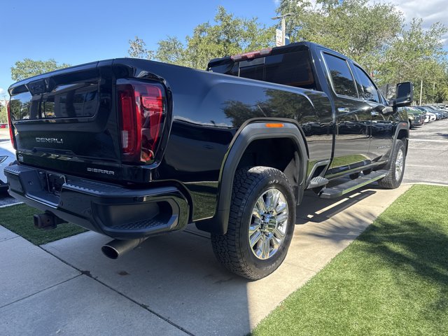 Used 2022 GMC Sierra 2500 Denali w/ Denali Ultimate Package AWD/4WD image 2