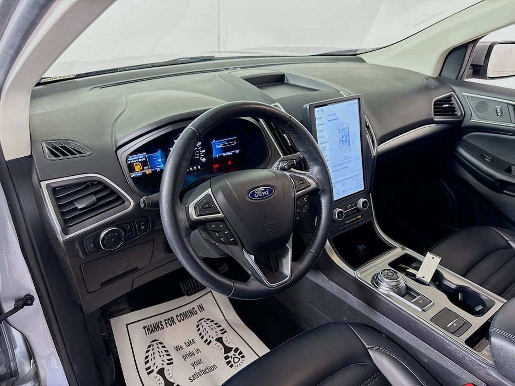 Certified 2022 Ford Edge SEL w/ Convenience Package image 9