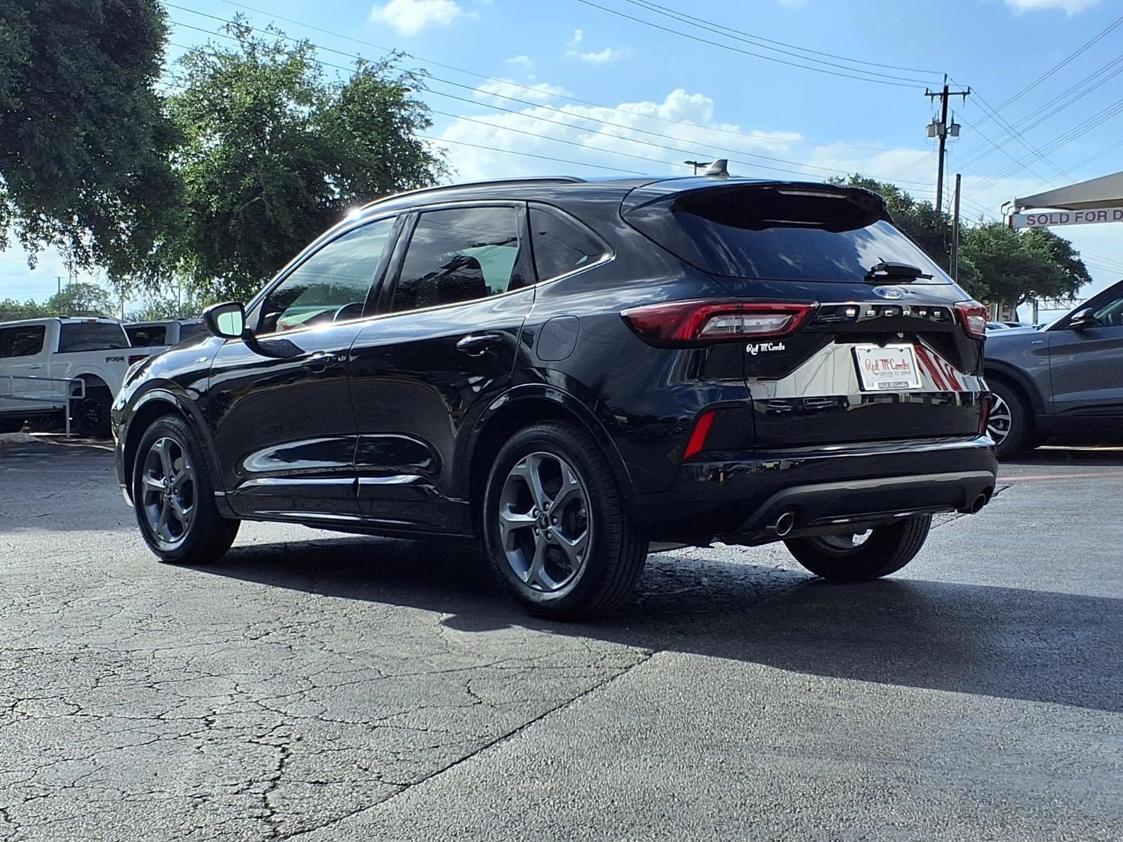 Certified 2024 Ford Escape ST-Line FWD image 7