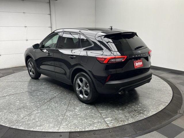 Certified 2025 Ford Escape ST-Line w/ Tech Pack #1 AWD/4WD image 2