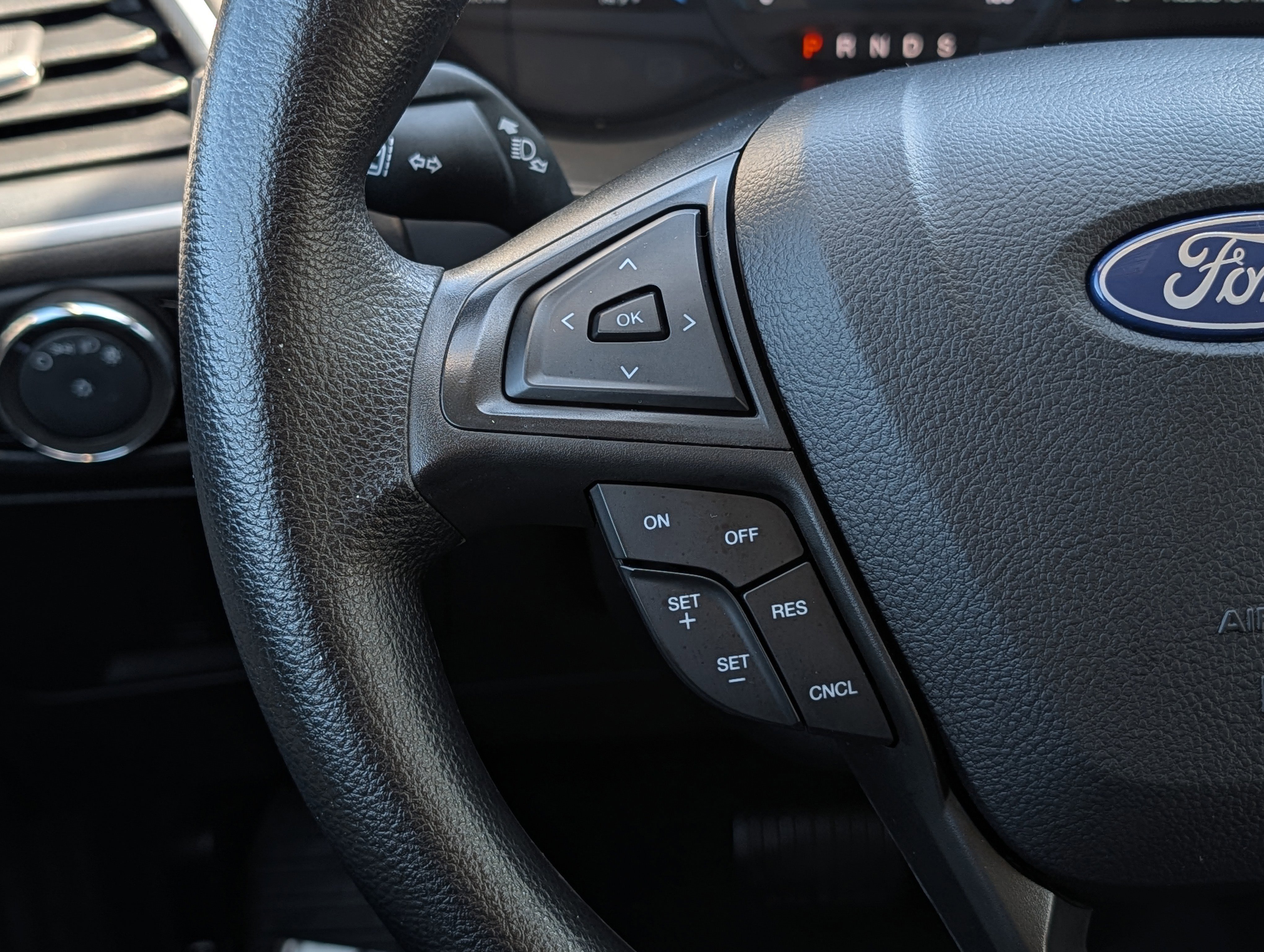 Certified 2024 Ford Edge SE image 24