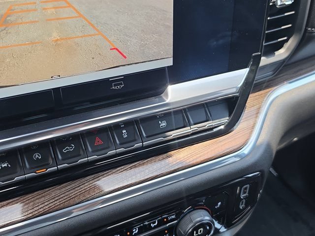 Used 2024 Chevrolet Silverado 1500 LT RWD image 23
