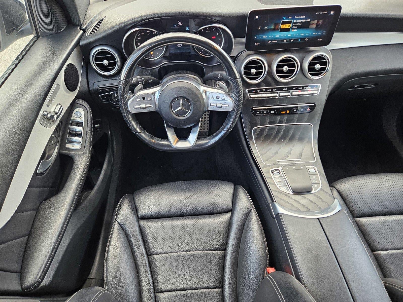 Used 2022 Mercedes-Benz GLC 300 w/ AMG Line image 10