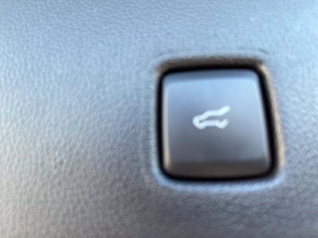 Certified 2023 Ford Escape ST-Line Select w/ Tech Pack #2 AWD/4WD image 10