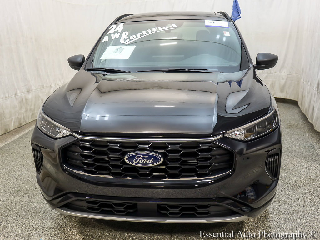 Certified 2024 Ford Escape ST-Line w/ Tech Pack #1 AWD/4WD image 5