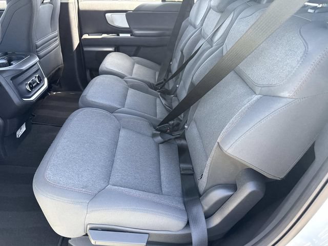 Certified 2025 Ford Expedition Active AWD/4WD image 14