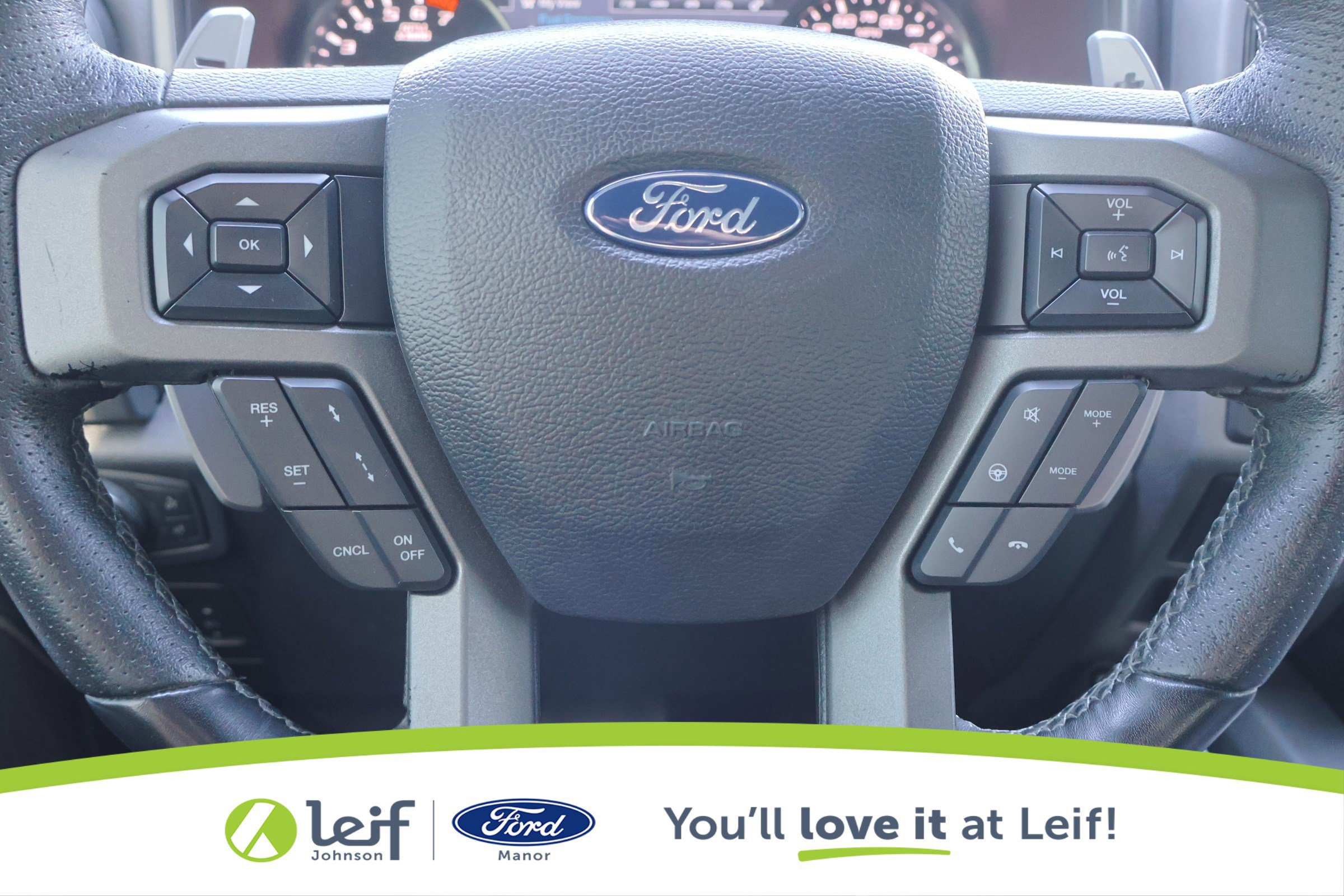 Certified 2019 Ford F150 Raptor w/ Equipment Group 802A Luxury image 19