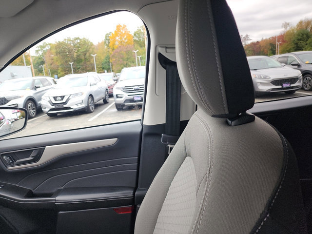 Certified 2022 Ford Escape SE w/ Convenience Package image 17