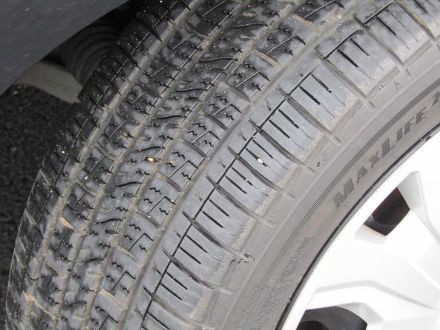 Certified 2022 Ford Transit Connect XLT FWD image 6