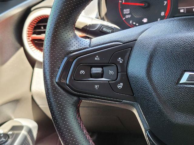 Used 2024 Chevrolet Trax RS w/ Sunroof Package FWD image 25